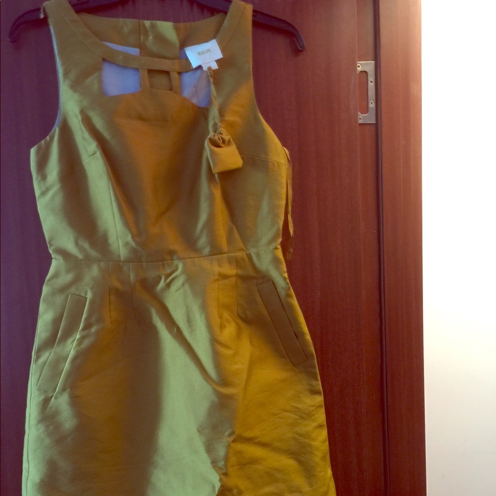 Mustard colored knee length dress